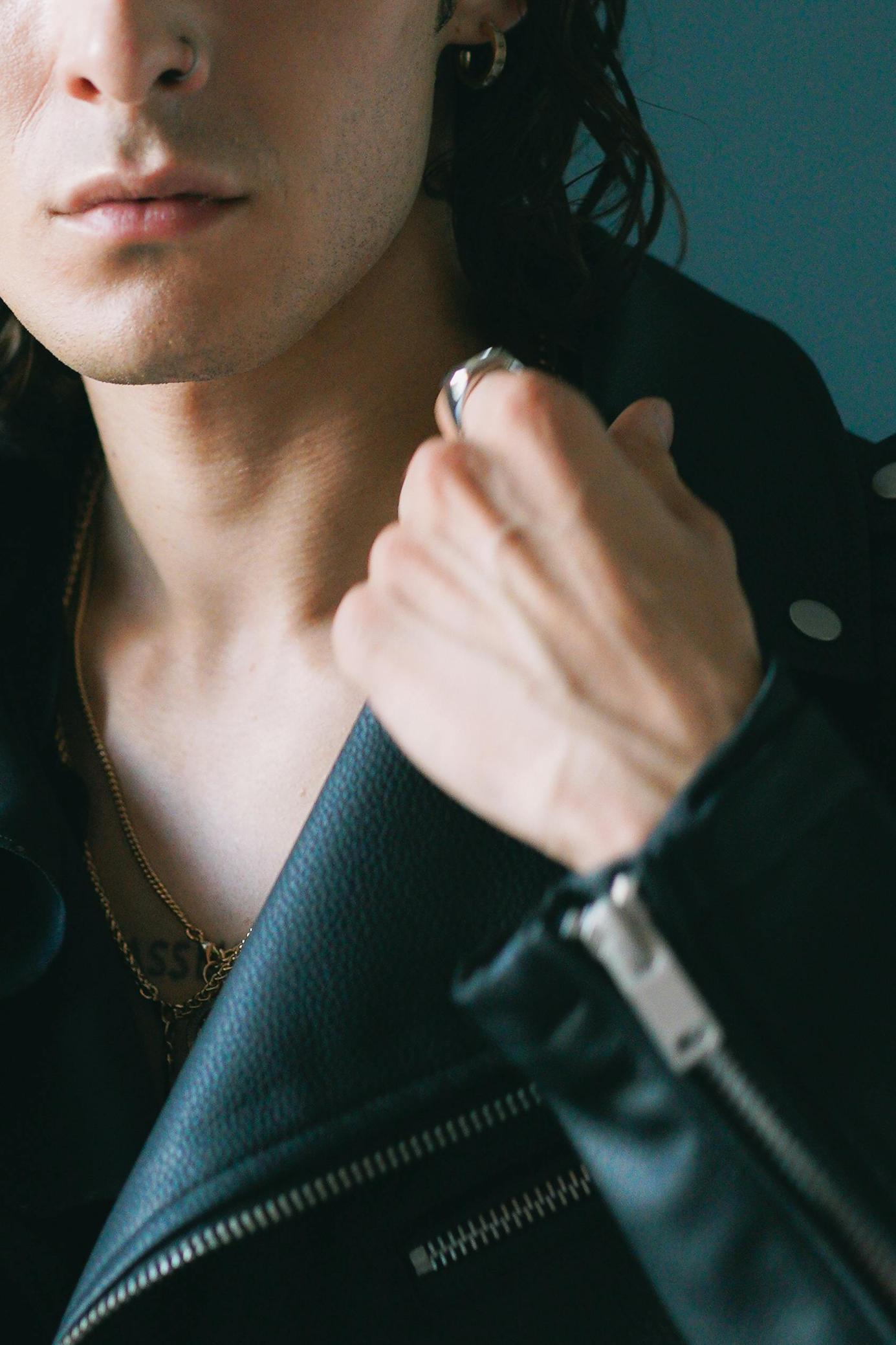 can you use an earring as a nose ring