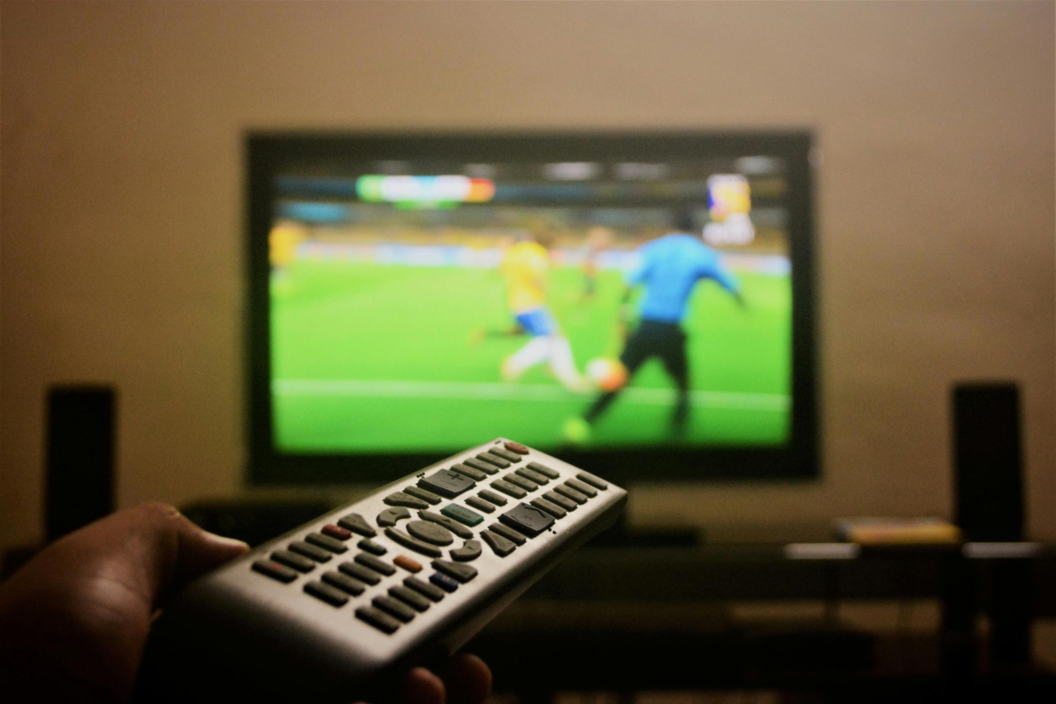 Come abbinare l’audio sportivo tra radio e TV (2024)